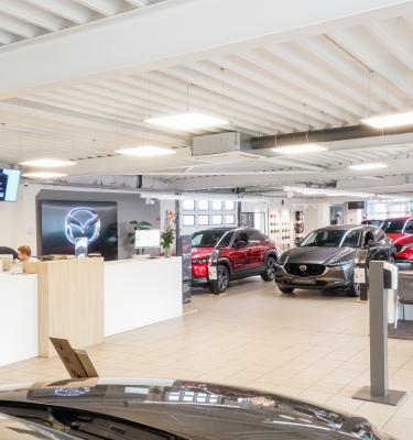 Showroom Mazda Amersfoort